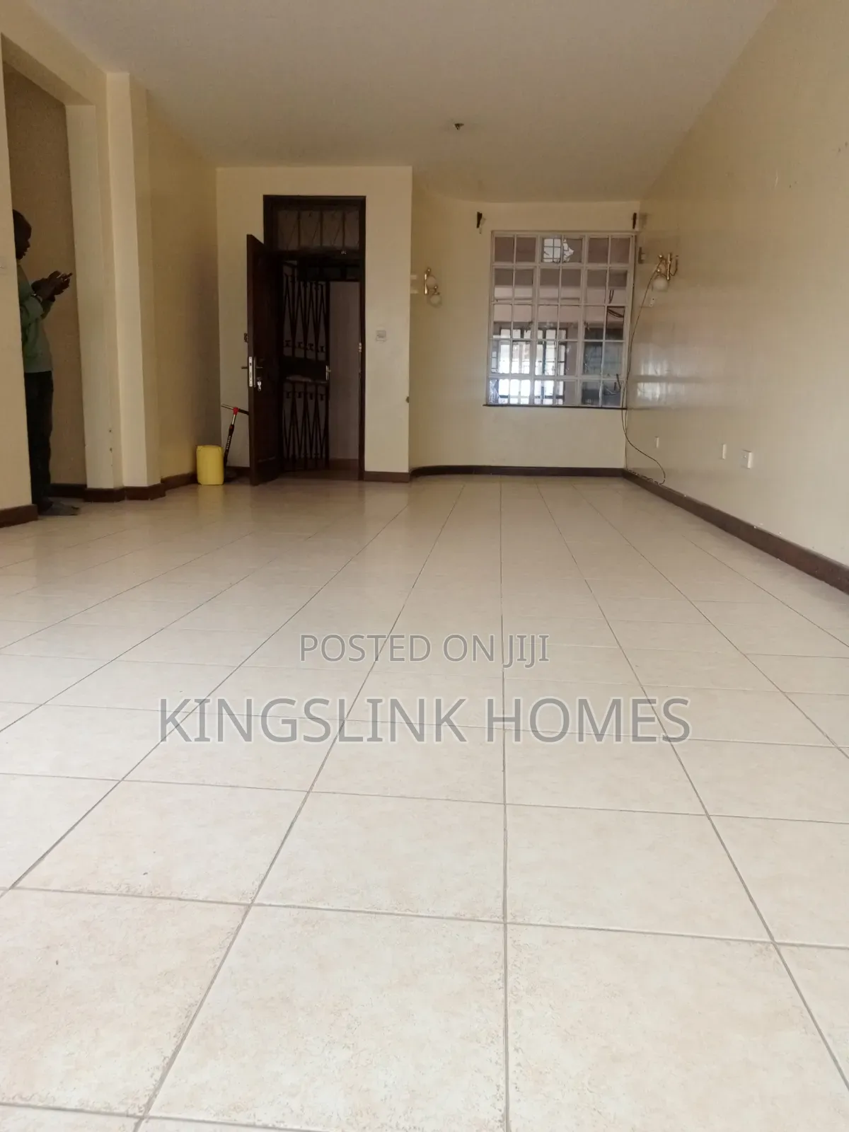 3bdrm Apartment in South C for rent