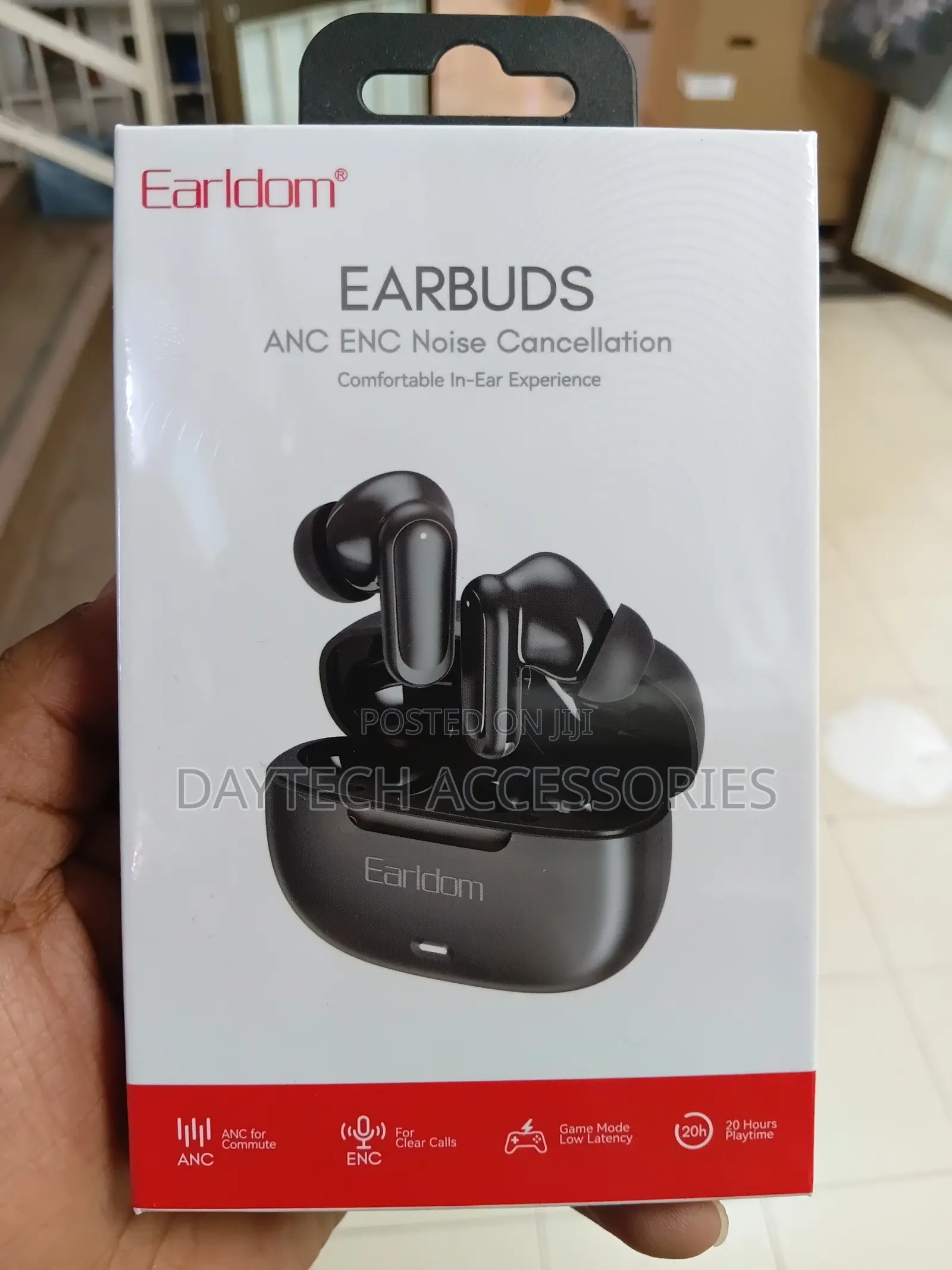 The Earldom TWS38 Wireless Earbuds in Black.