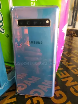 Samsung Galaxy S10 5G 256 GB Blue