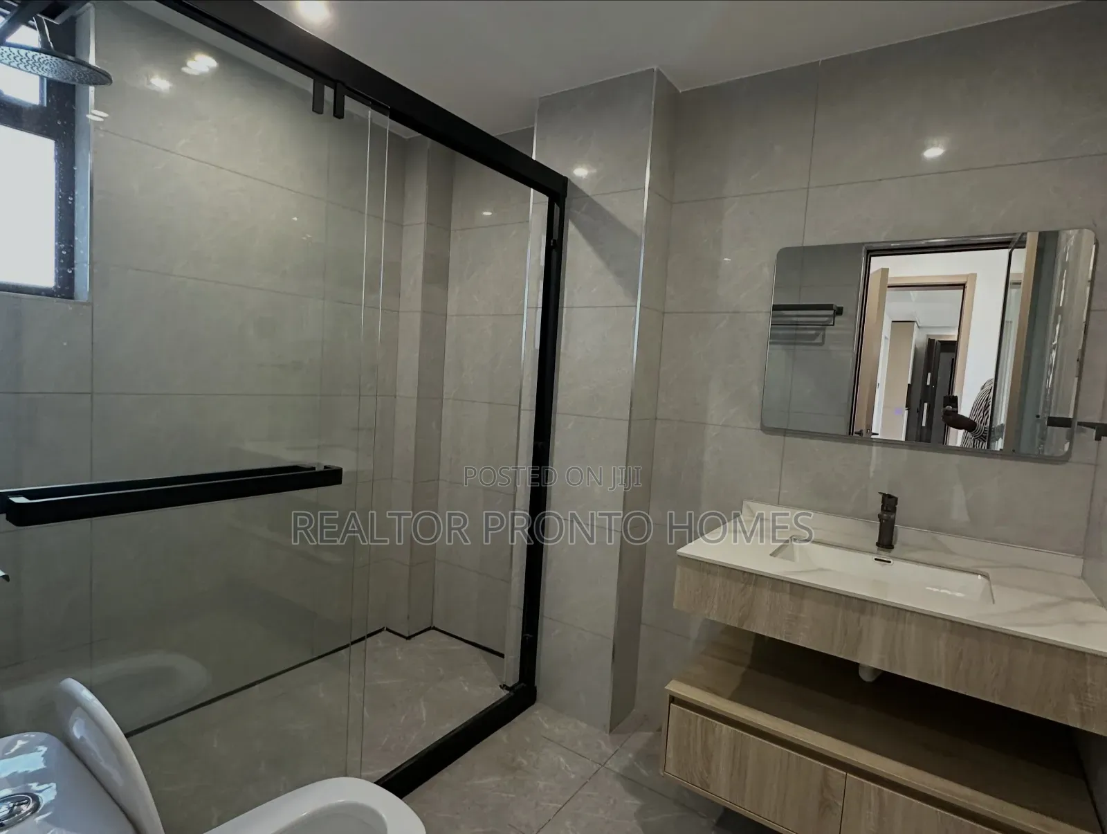 2bdrm Apartment in Riverside Drive for rent