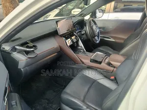 Toyota Harrier 2022 White