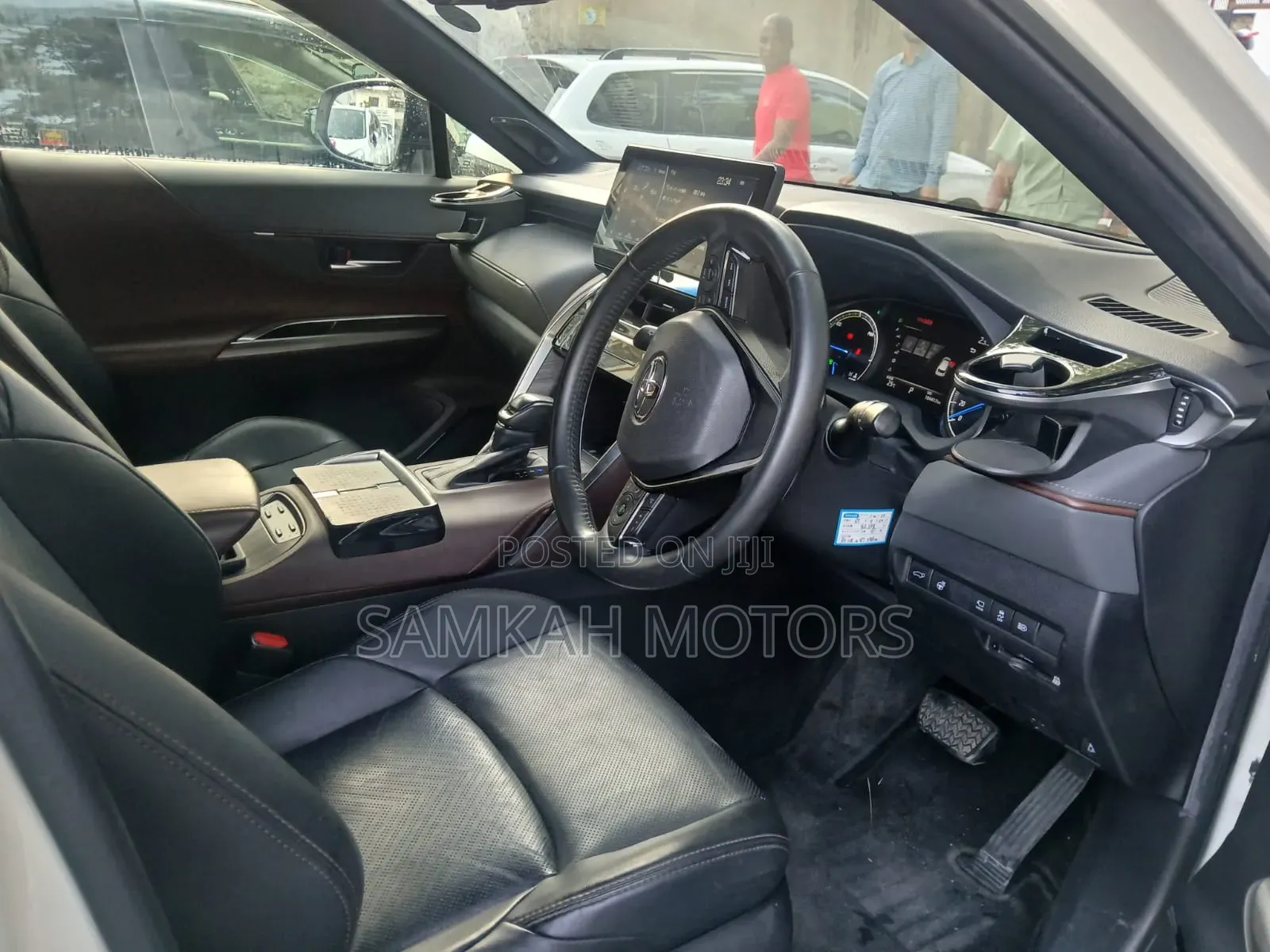 Toyota Harrier 2022 White