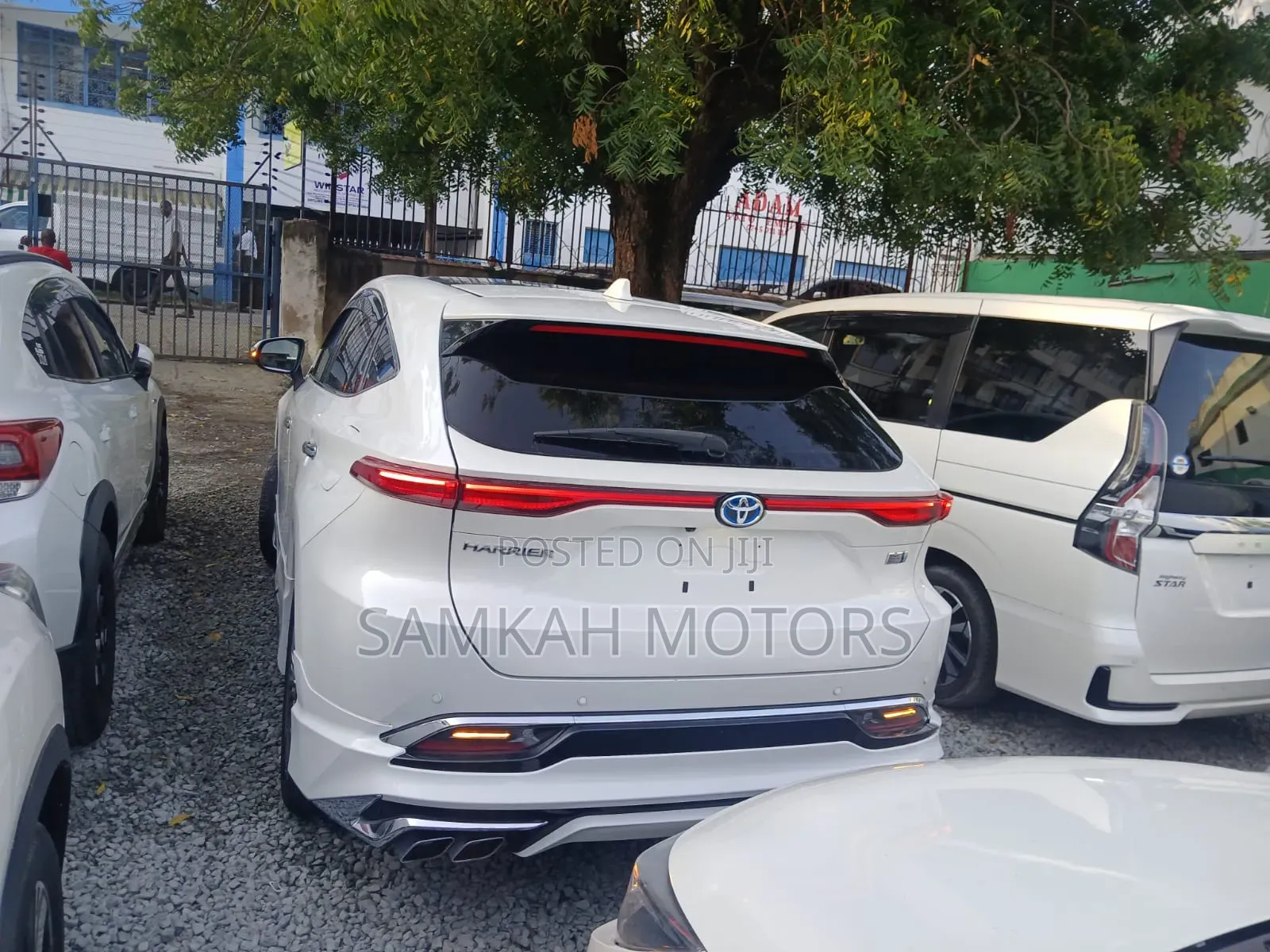 Toyota Harrier 2022 White