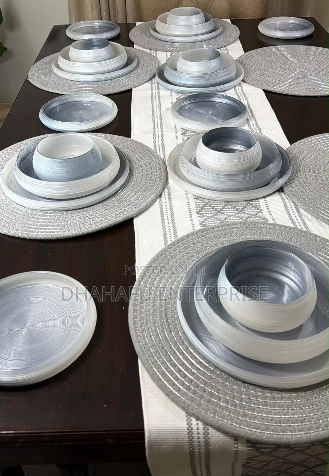 Cloud 24pc Frosted Ribbed Dinner Set
