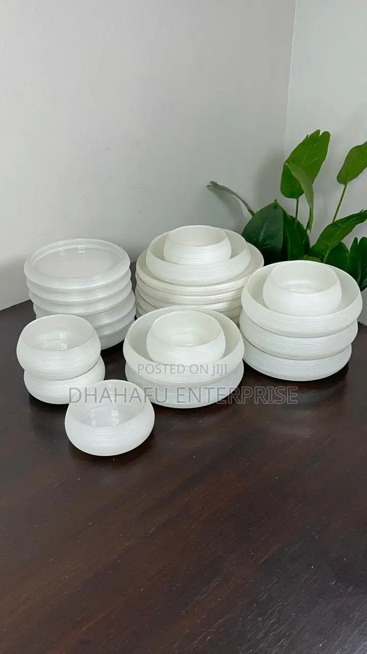 Frosted Ribbed Glass Dinner Set – 24 Pieces (6 Person Set)