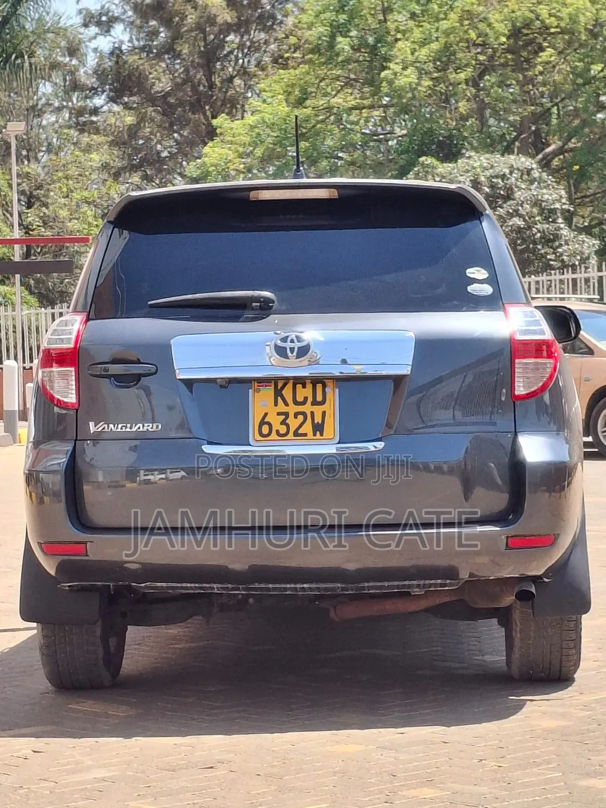 Toyota Vanguard 2008 Gray