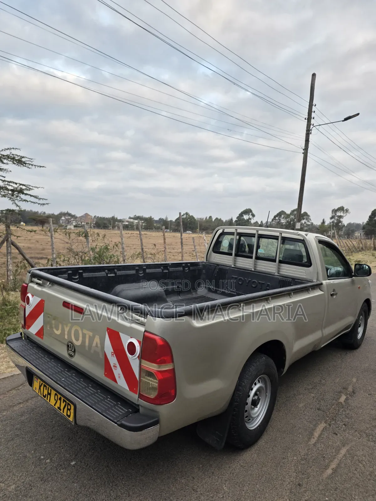 Toyota Hilux 2015 Gold
