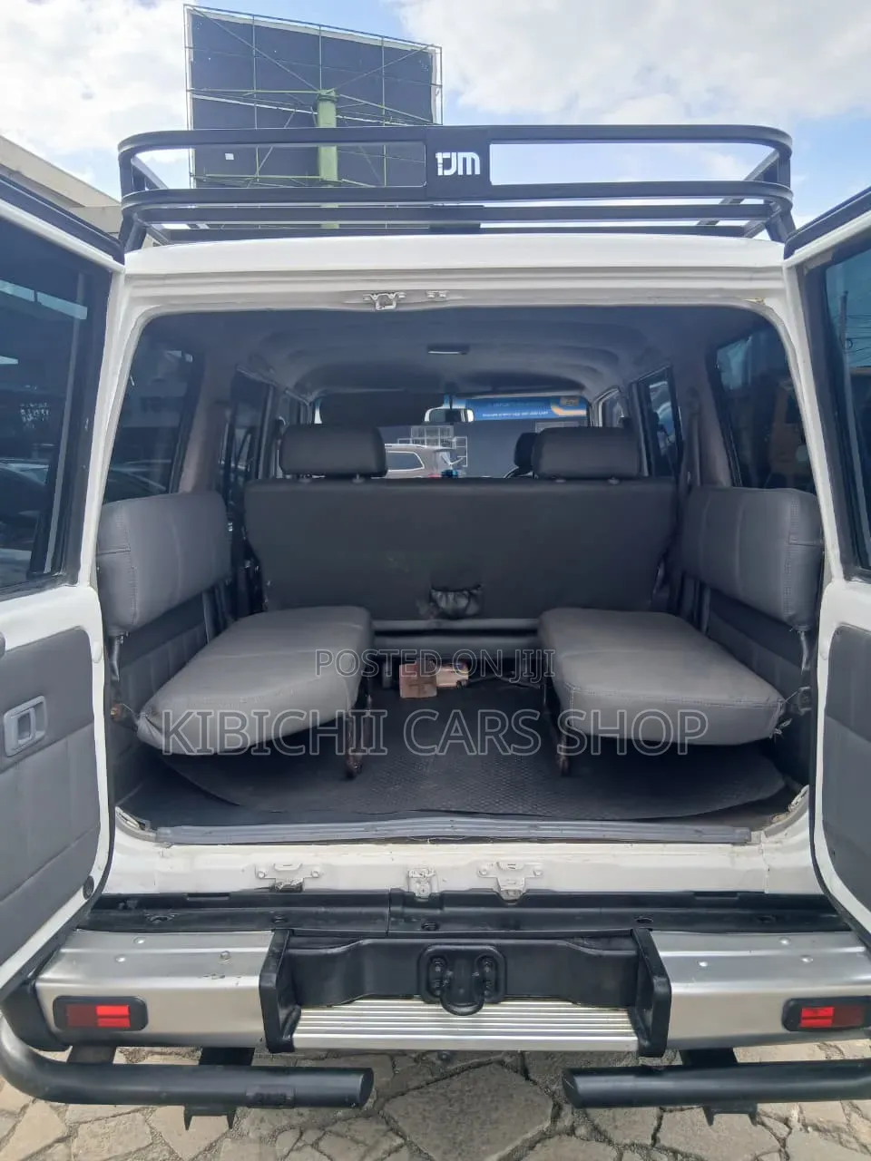 Toyota Land Cruiser 76 Series 2007 White