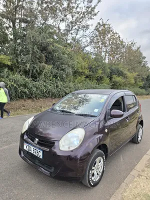 Toyota Passo 1.0 FWD 2013 Burgundy