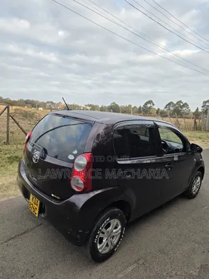 Toyota Passo 1.0 FWD 2013 Burgundy