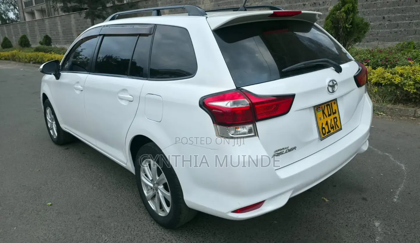 Toyota Corolla Fielder 2016 White