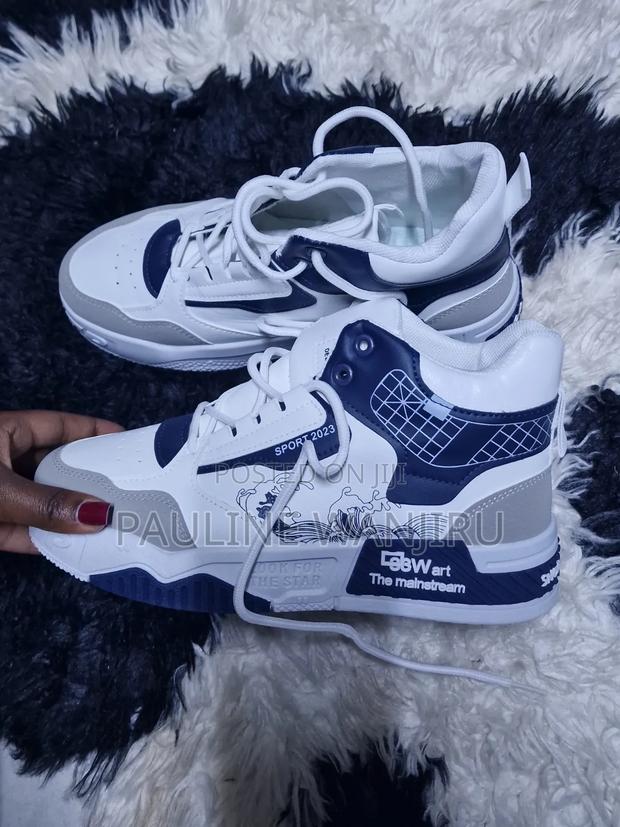Men Shoe Wear