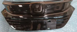 Honda Vezel Grill