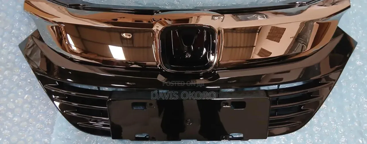 Honda Vezel Grill