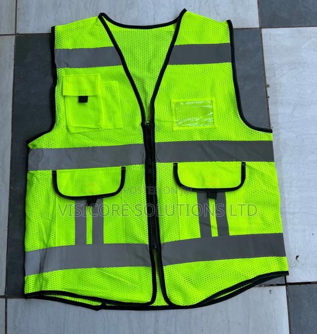 Executive Reflector Vest - thumbnail 2