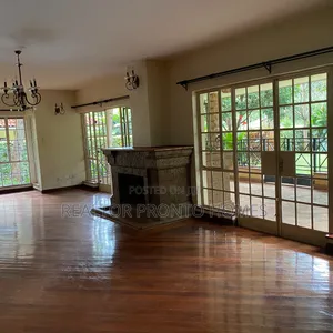 5bdrm House in Rosslyn, Thigiri for rent