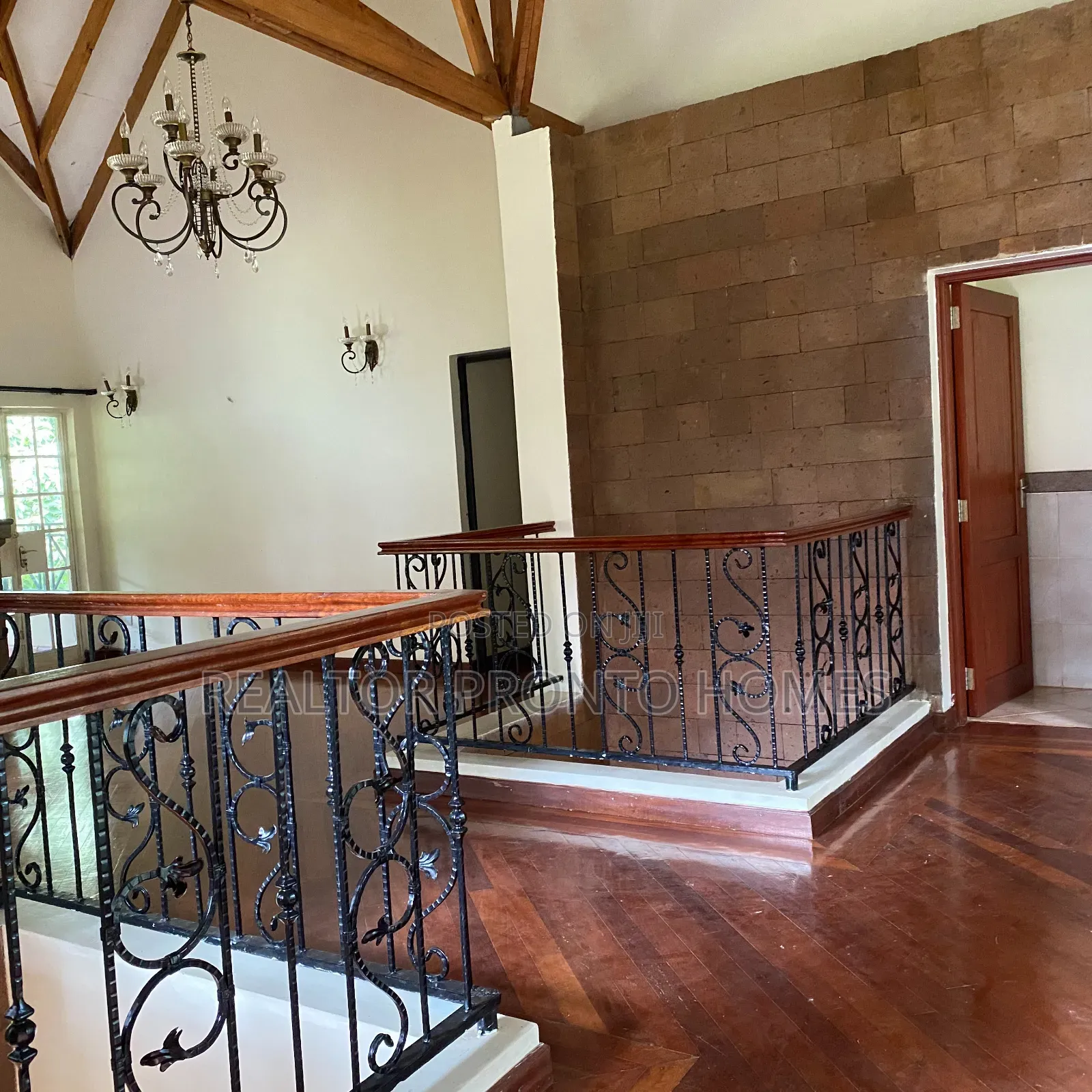 5bdrm House in Rosslyn, Thigiri for rent
