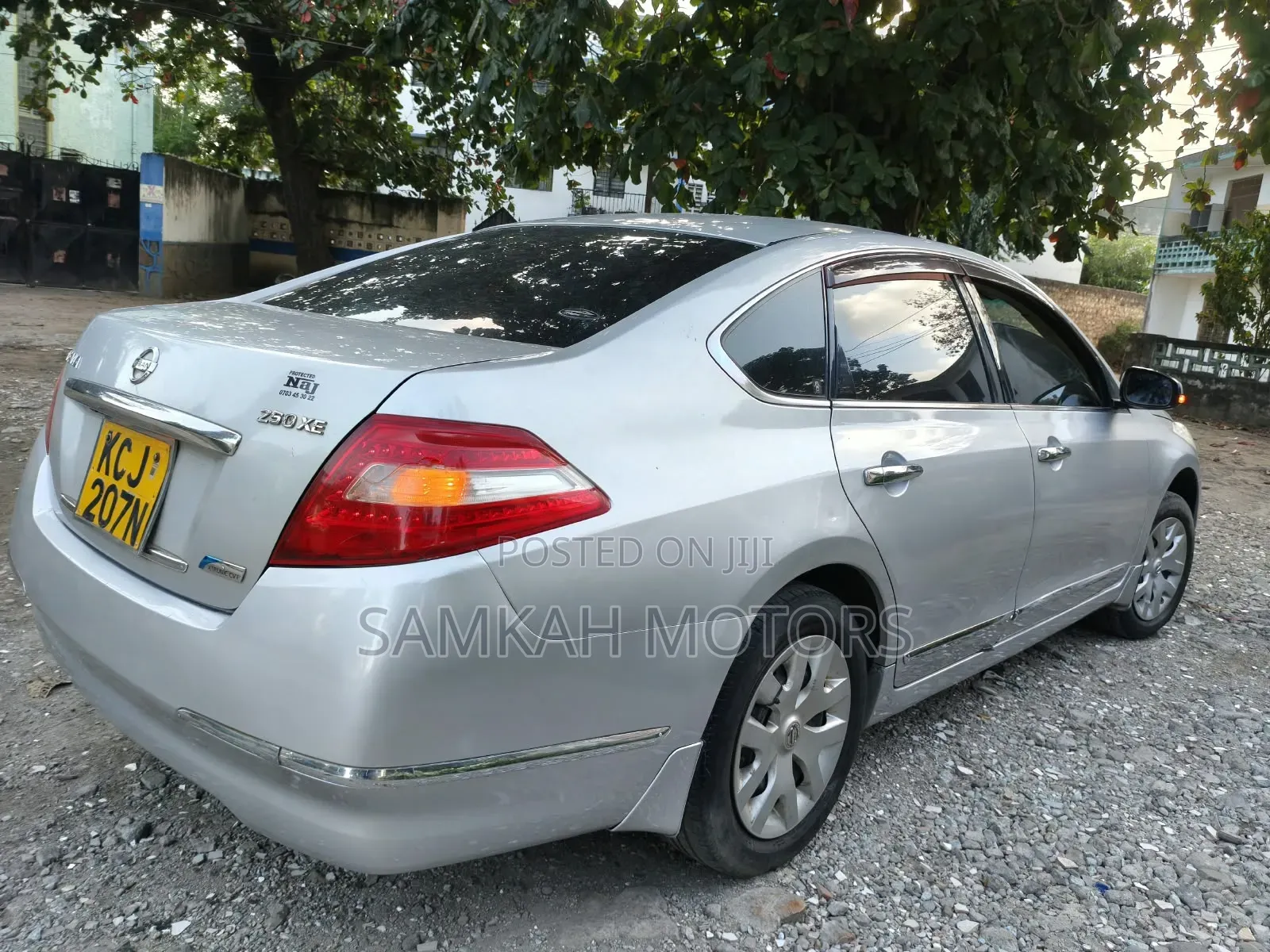 Nissan Teana 2011 Silver