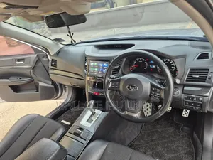 Subaru Legacy 2014 Silver