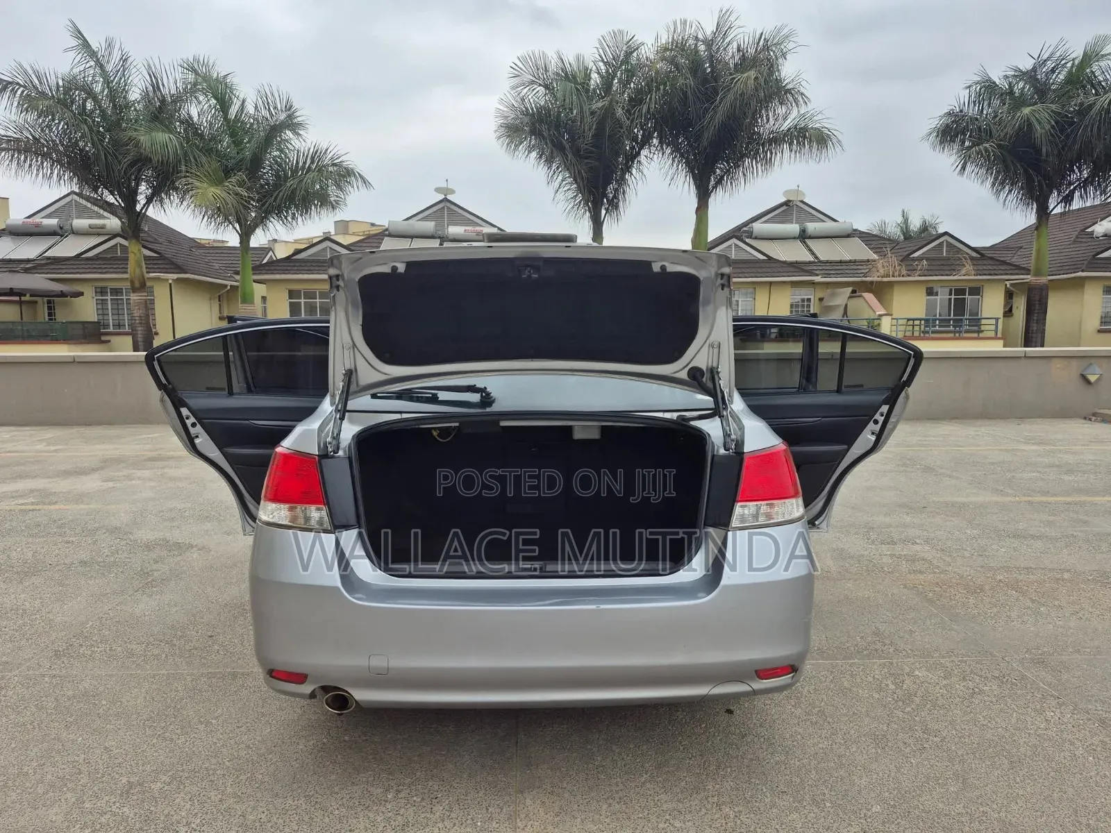 Subaru Legacy 2014 Silver