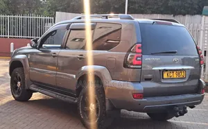 Toyota Land Cruiser 2008 Gray
