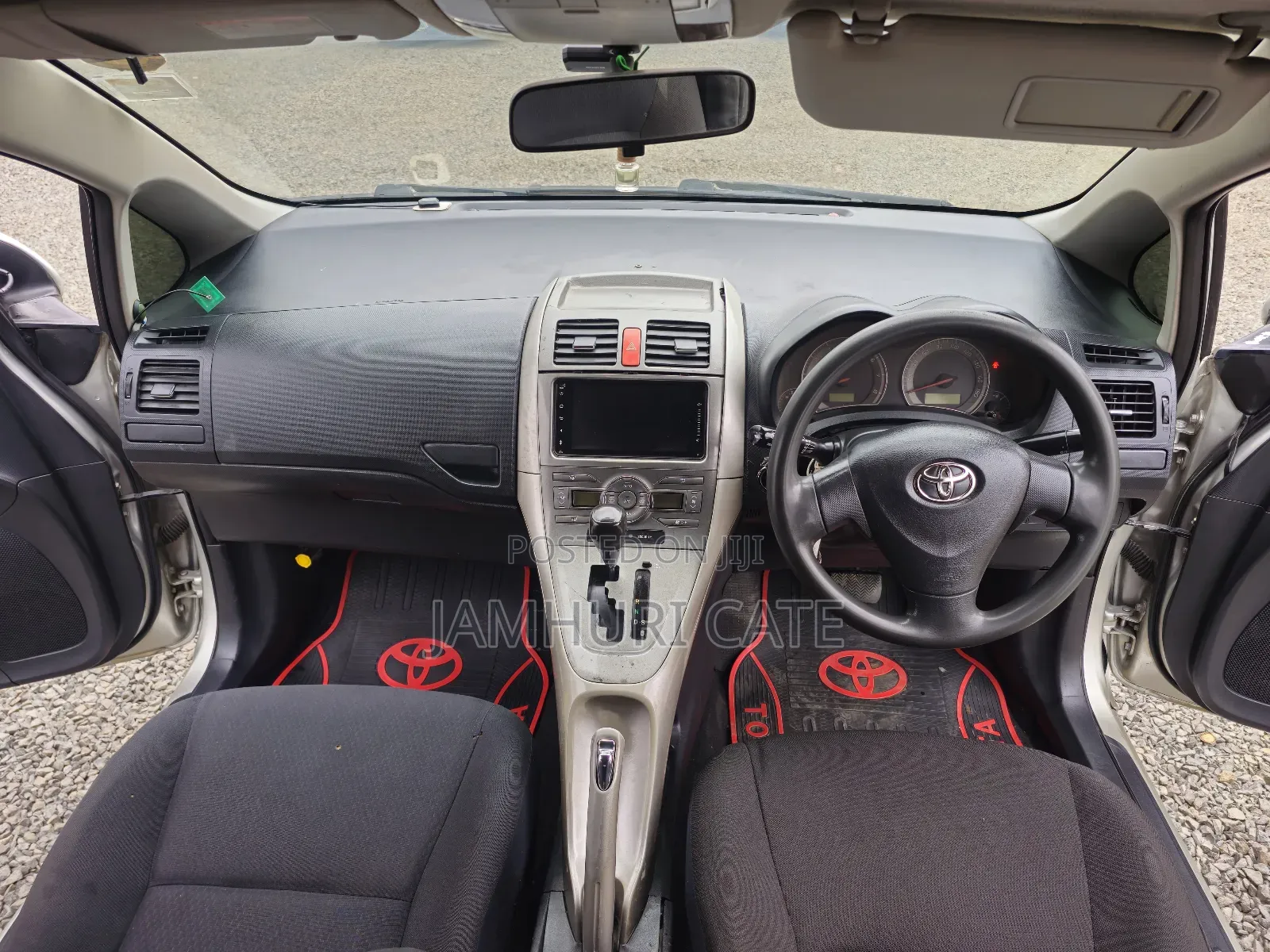 Toyota Auris 2007 Silver