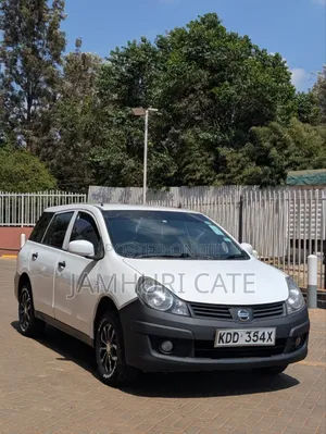 Nissan Advan 2015 White