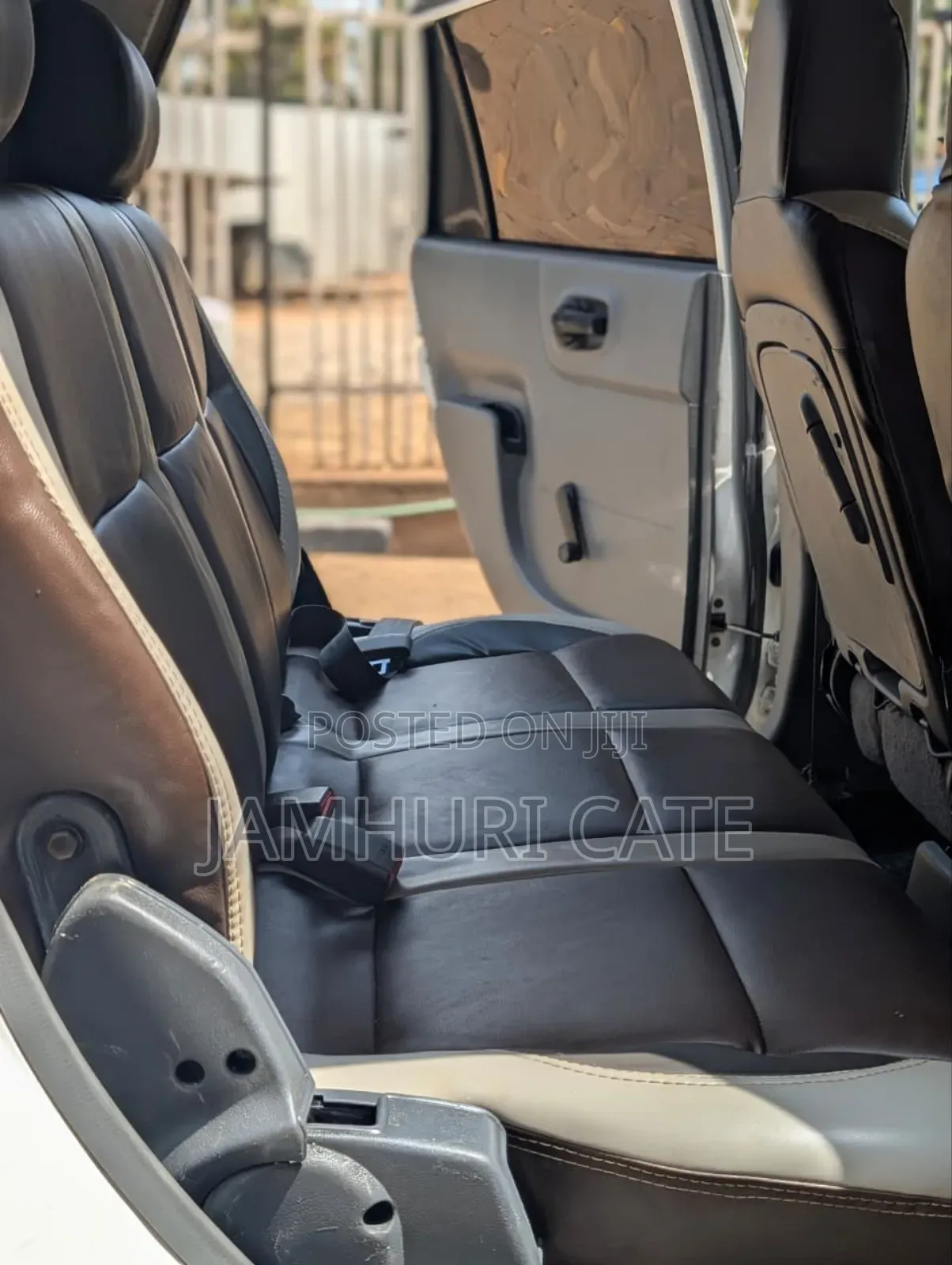 Nissan Advan 2015 White