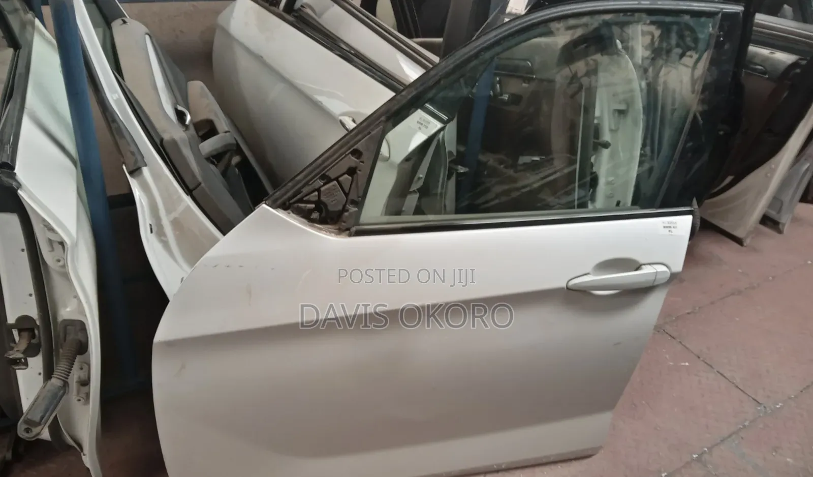 BMW X1 Door