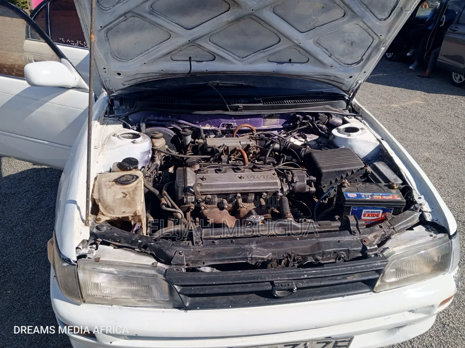 Toyota Corolla 1.3 Saloon 1992 White