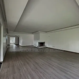 5bdrm Villa in Karen Nairobi, Hardy for sale
