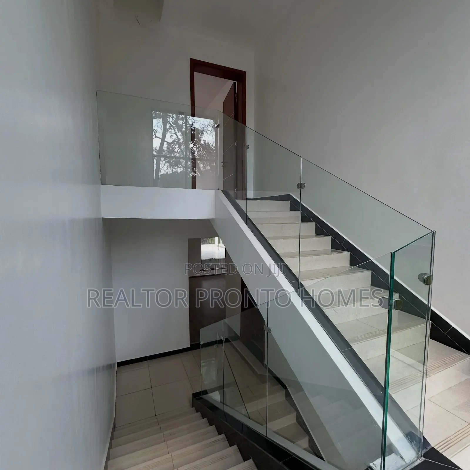 5bdrm Villa in Karen Nairobi, Hardy for sale