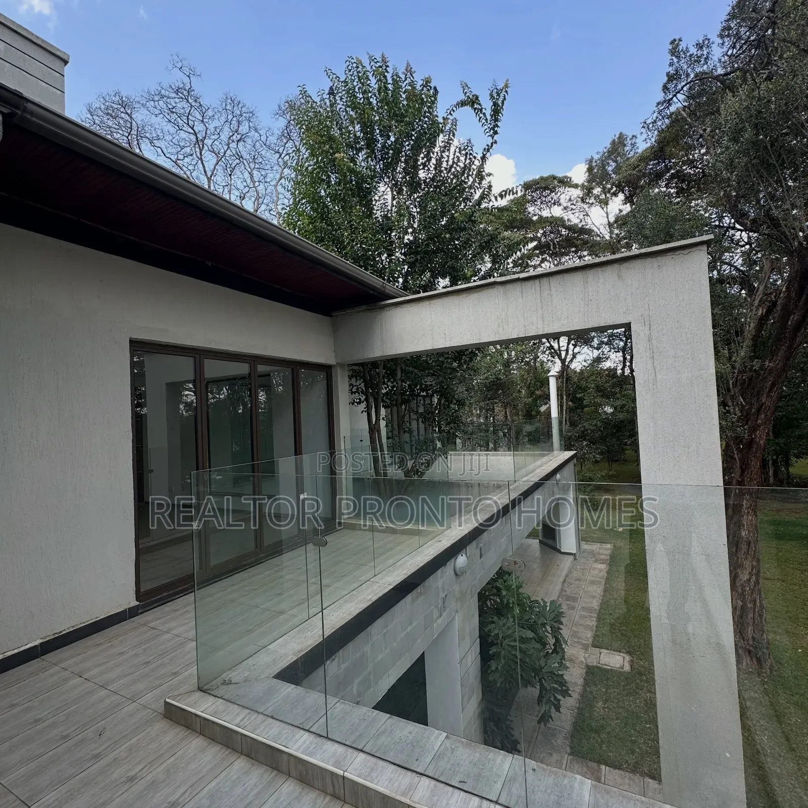 5bdrm Villa in Karen Nairobi, Hardy for sale