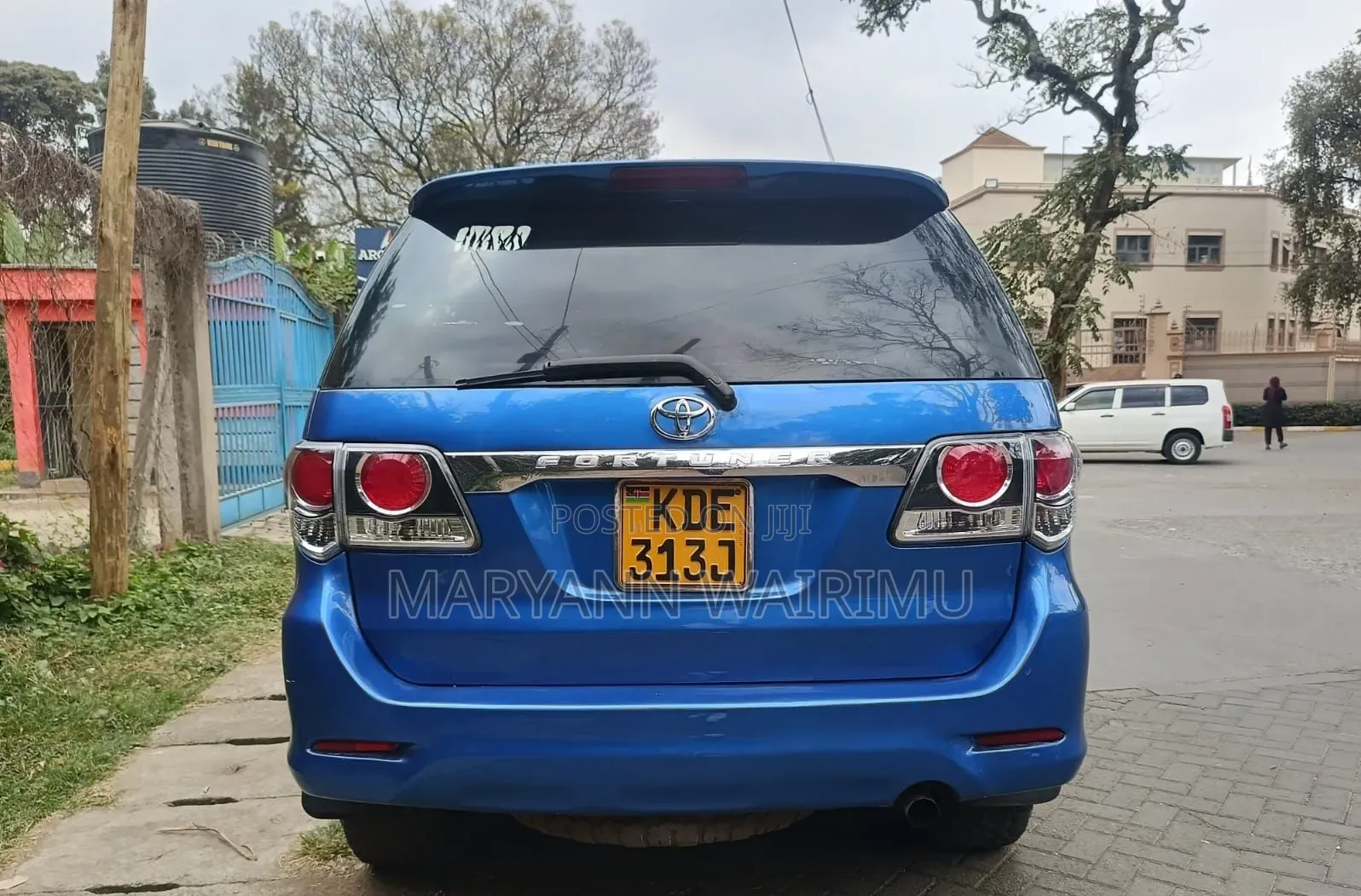 Toyota Fortuner 3.0 D RWD 2012 Blue