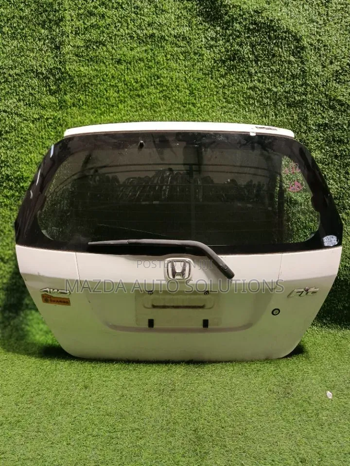 Honda Fit Boot 2002 - 2006
