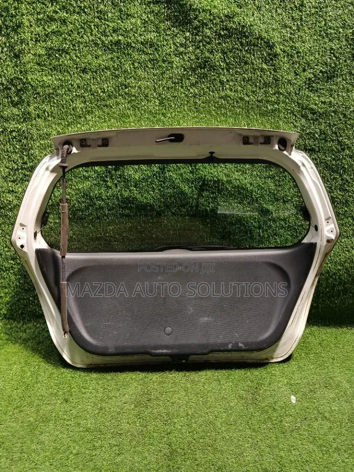 Honda Fit Boot 2002 - 2006