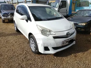 Toyota Ractis 1.5 AWD 2010 White