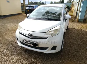 Toyota Ractis 1.5 AWD 2010 White