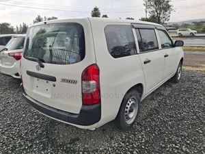 Toyota Succeed 2019 White