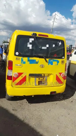 Toyota TownAce 2011 Yellow