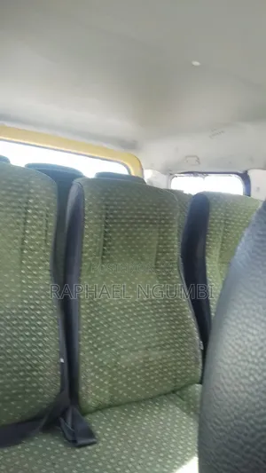 Toyota TownAce 2011 Yellow