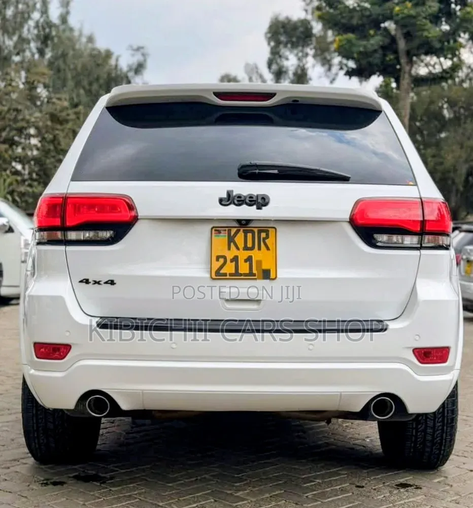 Jeep Cherokee Latitude 4x4 2018 White