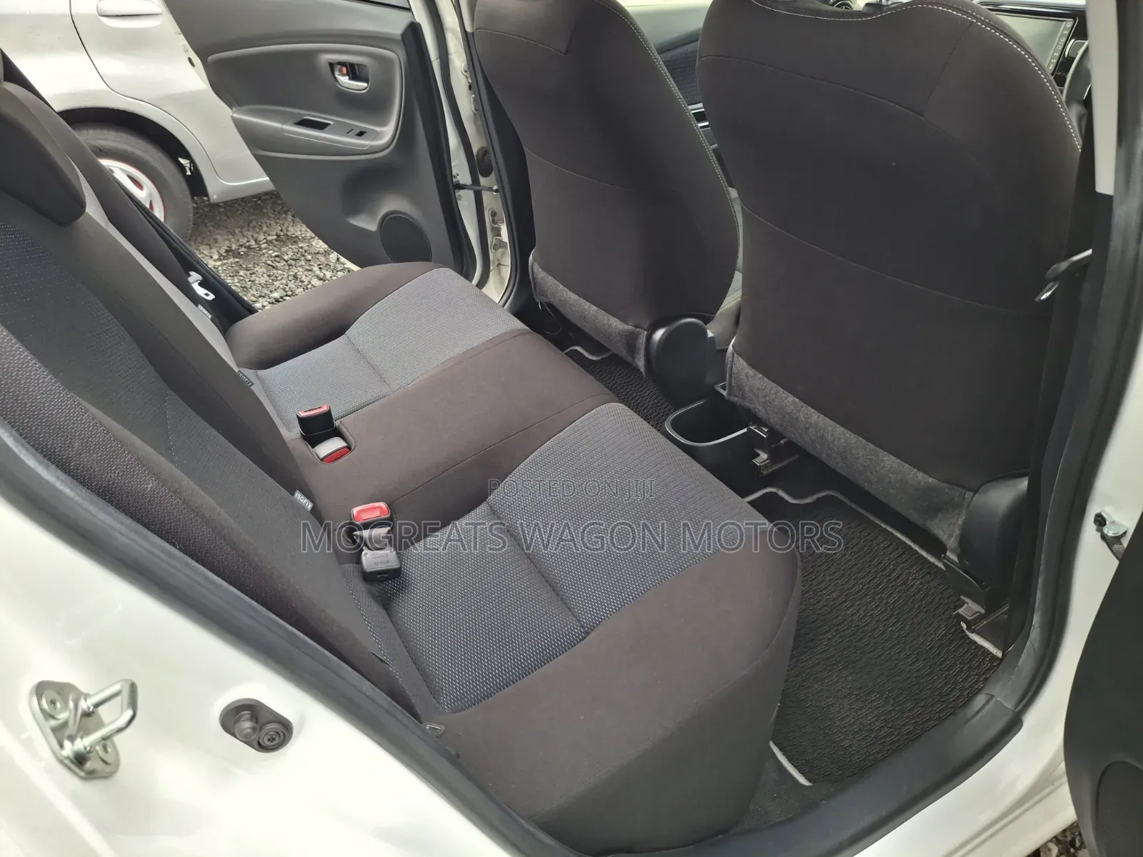 Toyota Vitz 2019 White