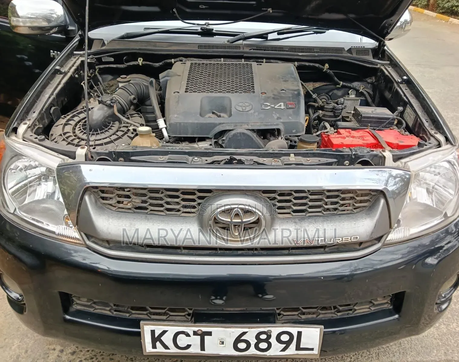 Toyota Hilux 2011 Black