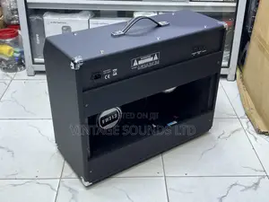 Fender Frontman 212R 100-Watt 2x12 Combo