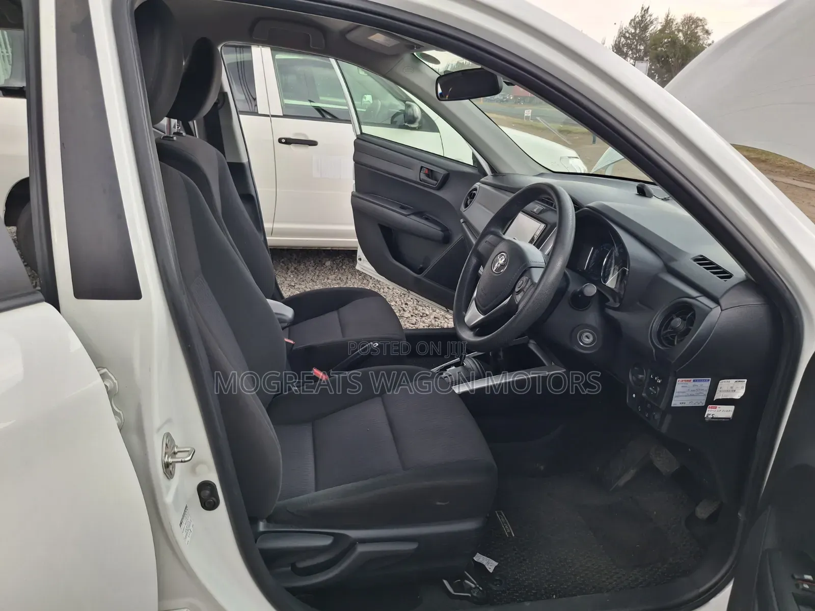 Toyota Corolla Fielder 2019 White