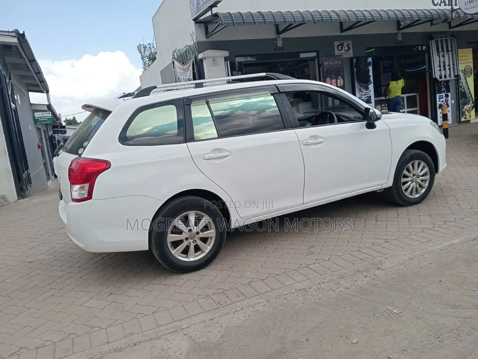 Toyota Corolla Fielder 2015 White