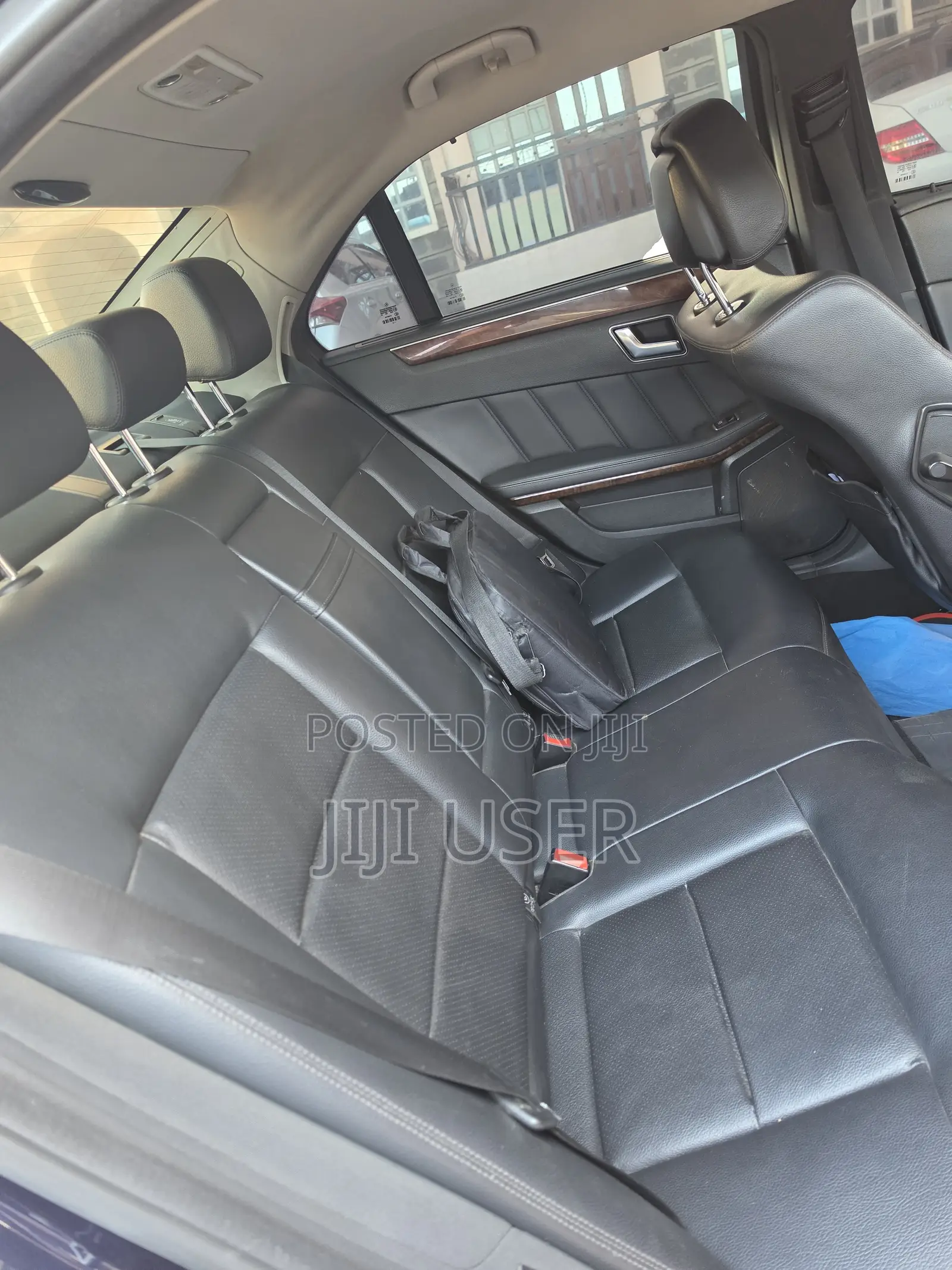 Mercedes-Benz E250 2012 Blue