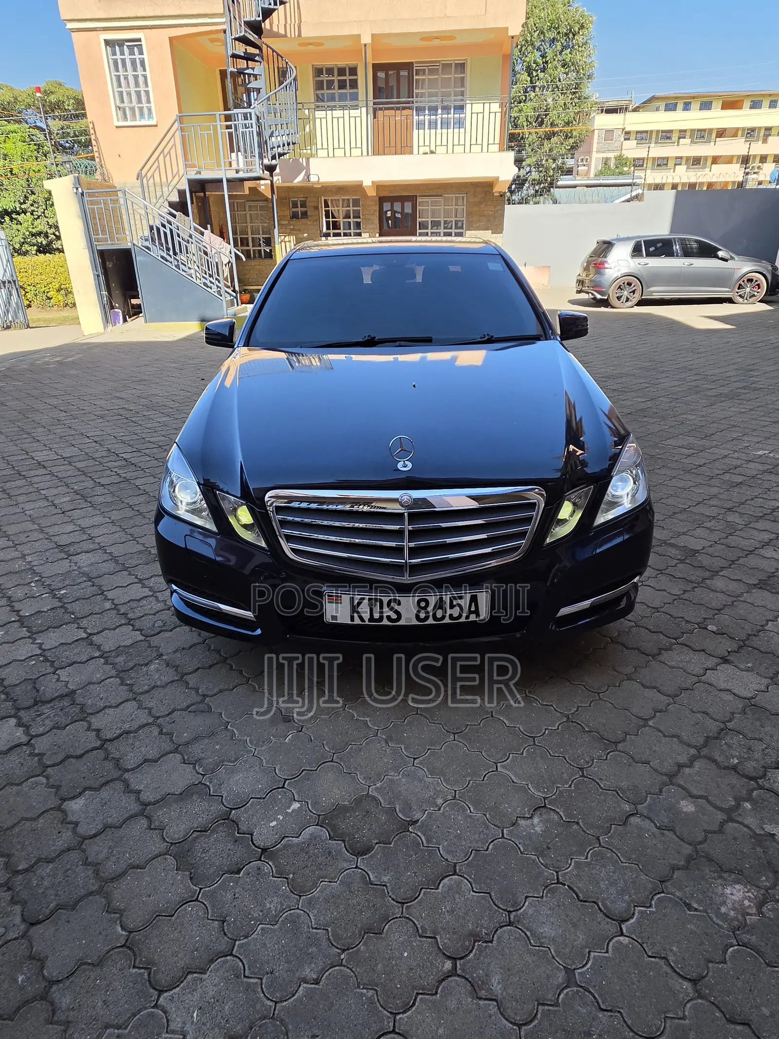 Mercedes-Benz E250 2012 Blue