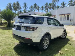 Land Rover Discovery Sport Landmark 2019 White